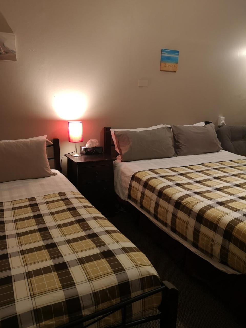 Golden Cross Hotel Waihi Exterior photo